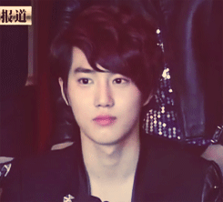 kris-luhan-suho-lover:  Eye contact ~  