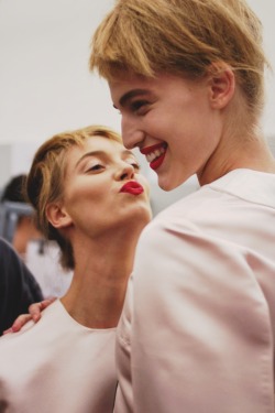 Iris van Berne &amp; Vanessa Axente backstage Prada Spring 2013