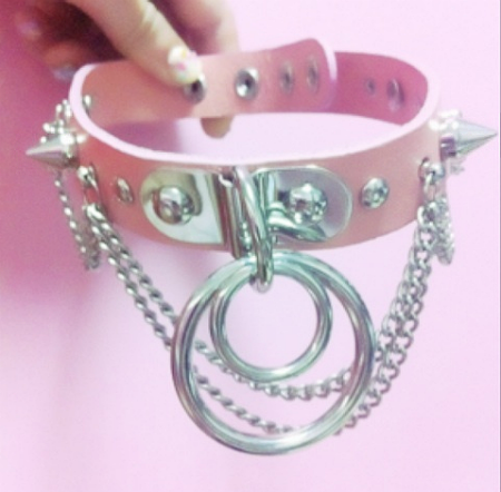 XXX minxie:  OMG  A nice cute collar photo