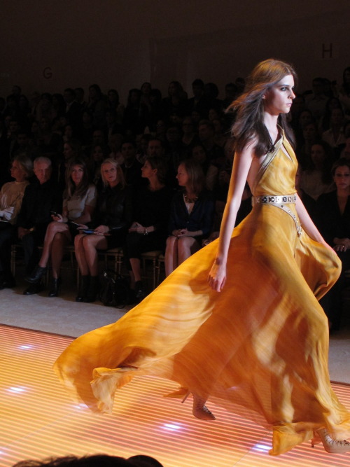 guardianfashion:  Donatella Versace said this season it was about a strong versus a vulner