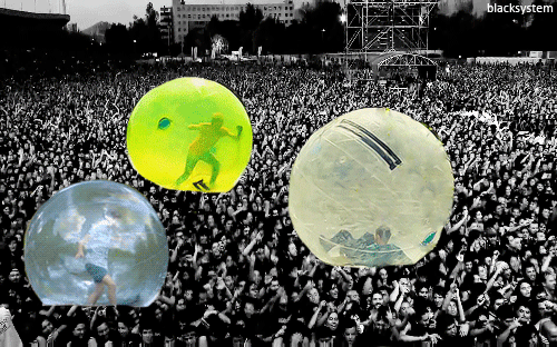 lets-never-wakeup:  1d-theboys:  In concert when they’re singing LWWY they should