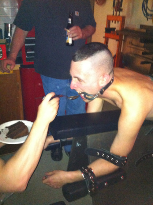 XXX gaybondageboys:  This is SOOO hot.  photo