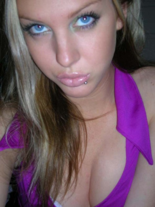 Send your self-shot pictures or home made videos to amatureselfshot69@gmail.com