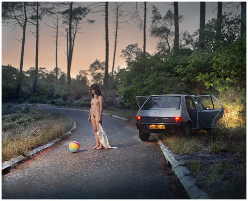 pearlsofdivinity:  by Sébastien Tixier from the series “Ordinary Life Stories” 