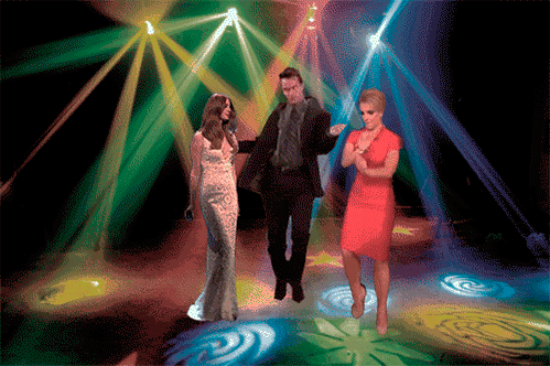 gangstersaysrelax:  Britney and friends doing Blue Velvet Gangnam Style. 