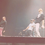 aestheticbieber:  Justin Bieber Soundcheck Dancing to Usher March 16th 2011 London