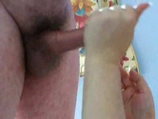 sexualfreedom553:  thesouthernabyss:  Wife gently milks her husband into her hand