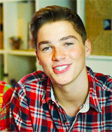 doubletheharries:  Jack, you’re an idiot.   So to cute