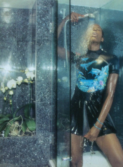  i-D March 2003, Balenciaga feature by Dennis