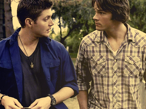 wait why are they wearing v-necks? WINCHESTERS DO NOT WEAR V-NECKS! WHEN DID THIS HAPPEN? HAS THE HI