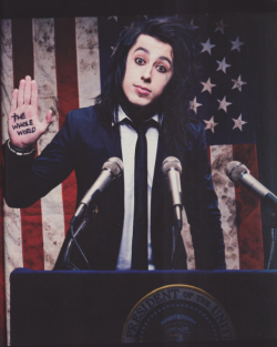 kagisograham:  Ronnie Radke of Falling In