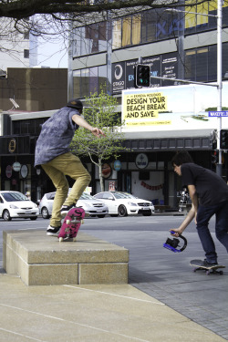 Skate-Dope:  Harrykidman:  Filming Buzz #2 . Nose Manuel 3 Shuv!    Skate/Dope/Urban