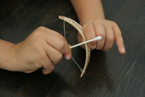 willoughbywallabywoo:“Tiny Bow & Arrow”What you’ll need: - sharp knife - popsicle stick - q-