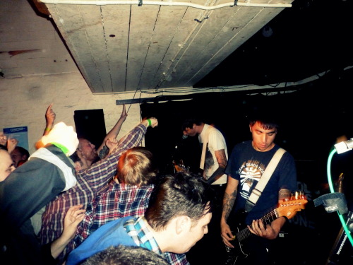 peacedrums: The Front Bottoms at The Cricketers, Kingston, 18/09/12 Joyce Manor at The Fighting Cock