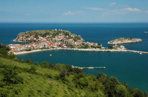 (via Amasra, a photo from Bartin, Black Sea | TrekEarth)Amasra, Turkey