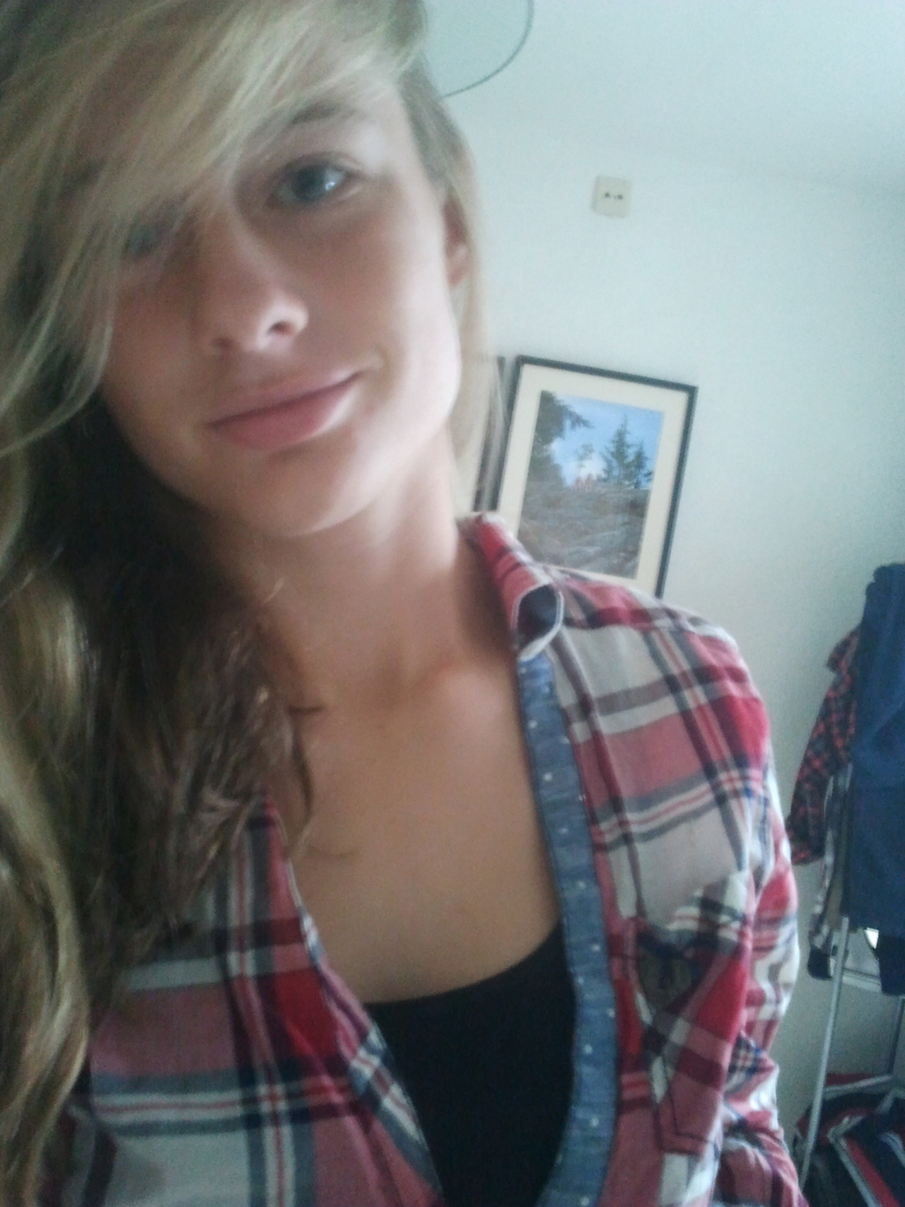 girllovinggirl:  throw back to that one day i actually looked kind of hot on pictures