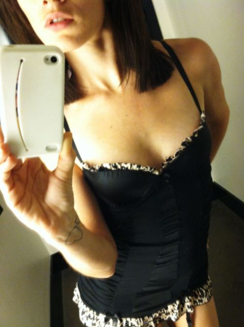 maceyxo:  mygirlfund.com/smiley (click the link and message me for a free video)