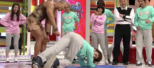sexyliciouskoreans:I know it’s your birthday and all, but it seems like you’ve got a little something there for me. - Admin Sun