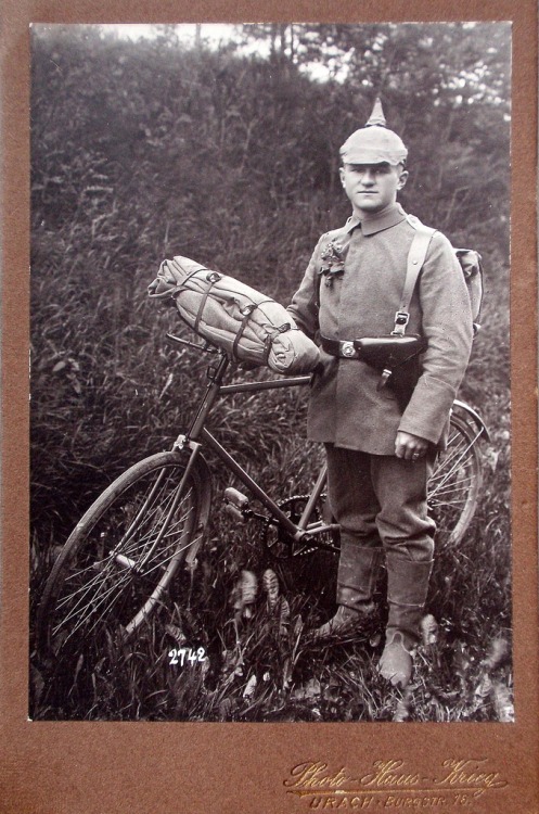 German bicycle infantryman, World War I.