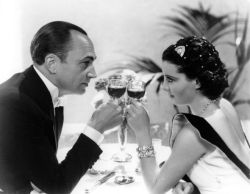 everythingvivienleigh:  Vivien Leigh and Conrad Veidt in Dark Journey 1937 