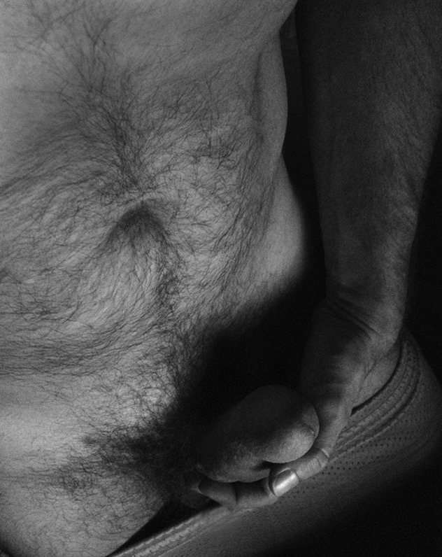 pandorassboxofpotionss:  Itching to bite. 