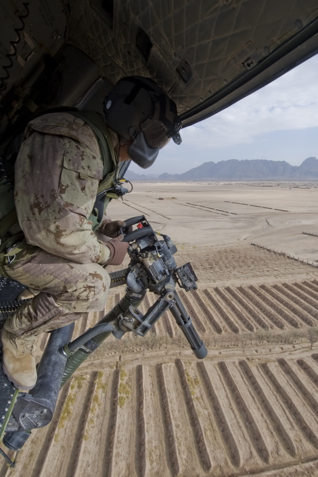 sof-blog:  Canadian Army Door Gunner.- Eric  