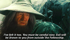 ibong-adarna:  hardyinacardigan:  “… why don’t i remember this, lotr” I barely