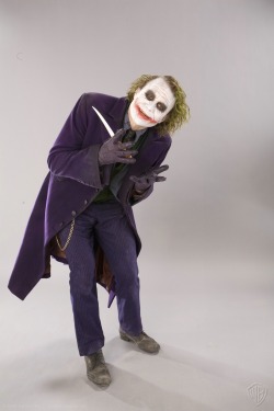 Great Promo Photos of Heath Ledger as The Joker
