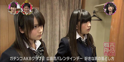 tebasaki-army:  How can anyone be still alive after getting a stare down like that? 