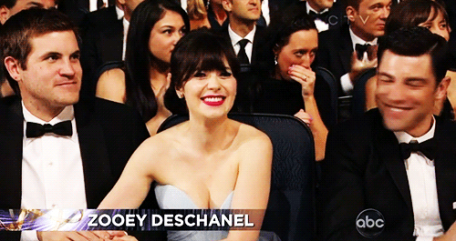 toocooltobehipster:  justsuckmyduck:  Are we just gonna ignore how Zooey Deschanel aged 50 years in that second gif or what  IM SCREAMING  i didn’t get it haha, but i finally do. omg…