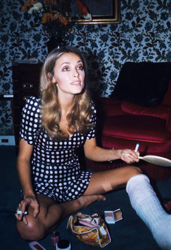 lovesharontate:  Sharon Tate in Paris, 1968.