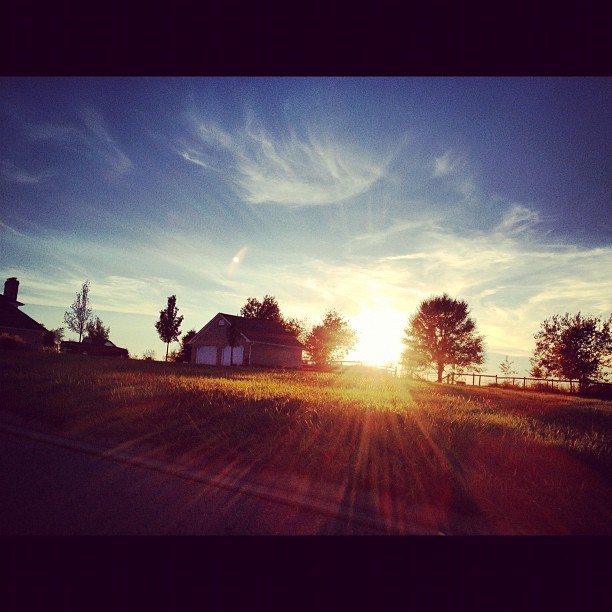 joshuadouglas:  The Lord shines through the thickest of times. #love #instagood #iphonesia