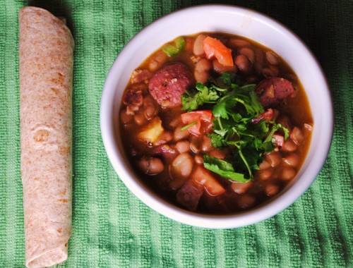 mexicanfoodporn:ALERT: HARDCORE MEXICANFOODPORN!!!!Frijoles Charros / Frijoles a la charra Beaners. 