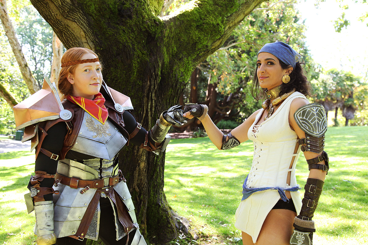 chakwas:  pancakesandplaid:  subitoallegra:  Isabela and Aveline: BEST FRIENDS FOREVER