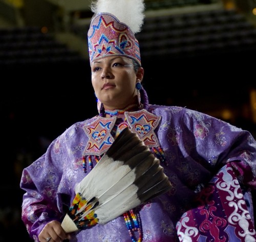 strugglingtobeheard:deluxvivens:One last post: Indians in powwow regalia that are hotter than any hi