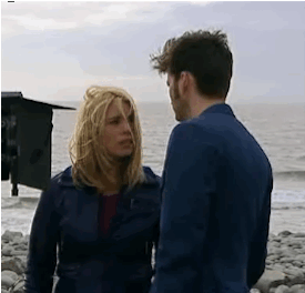 roseandherdoctor:Doctor and Rose: The “proper” kiss from Journey’s End (as shown on Doctor Who Confi
