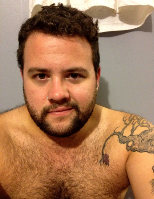 Porn kill-kelly:  Trimmed off quite a bit of beard. photos