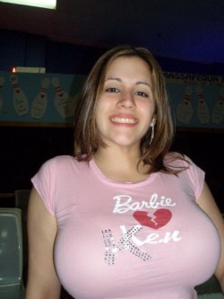 worldofboobs:  God’s been good to her. .  love to see huge tits in tight tops like this,mmmmm,xxxxx.