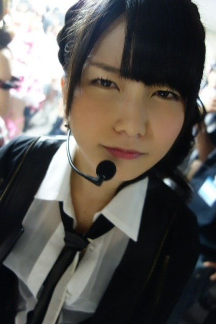 omochi55:  横山由依 