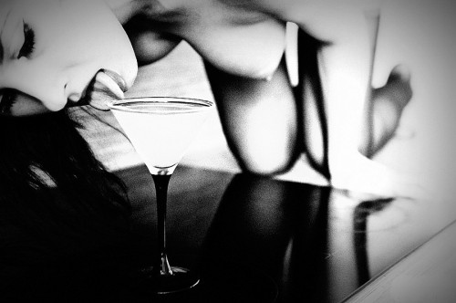 zafiranaked:  http://www.zafiranaked.tumblr.com/archive