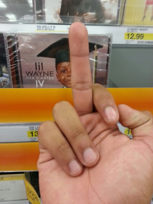 calamityman:  hip-hop-lifestyle:  I saw this shit and had to.  Has anyone actually heard any of his songs? Actually paid attention to his lyrics..he doesn’t flow, he can’t rap, motherfucker repeats words a million times like its the thing to do…
