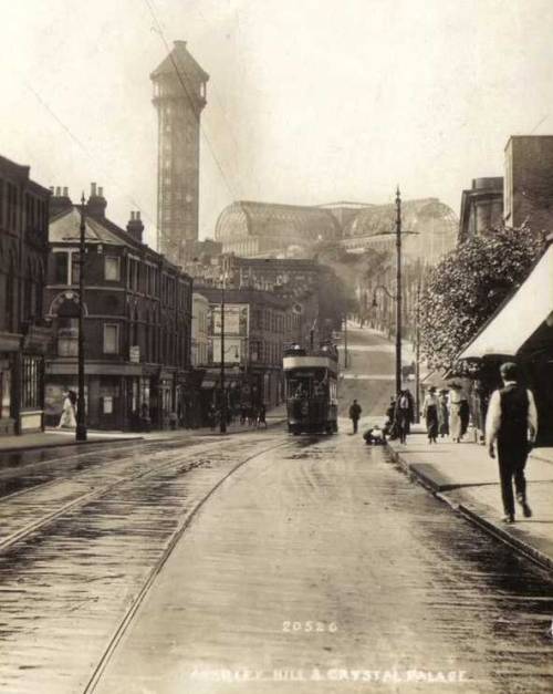 Anerley Hill, London Borough of Bromley, 1910.  The Crystal Palace can be seen in the background.
