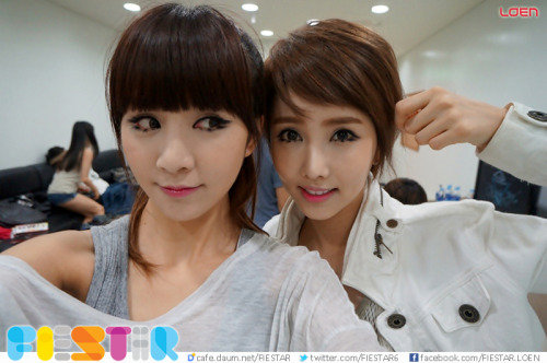 lets-fiestar:Linzy and Cao lu