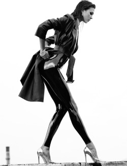 bohemea:  Karlie Kloss - Numéro #137 by