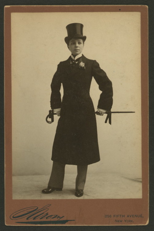 theblacklacedandy: madamecuratrix: lostsplendor: Vesta Tilley, Vaudevillian Drag King (1864-1952) vi