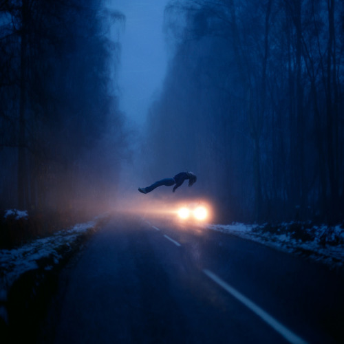 mal-grohiik:  Dreamer. 362/365. (by Louis Lander-Deacon) 