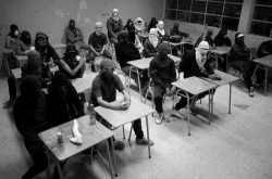 rebelate-contra-el-sistema:  vandal54:  En clases  De la sala de clases a la lucha de clases