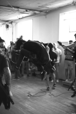 subwaywhore:  Forever my favourite northlane photo 