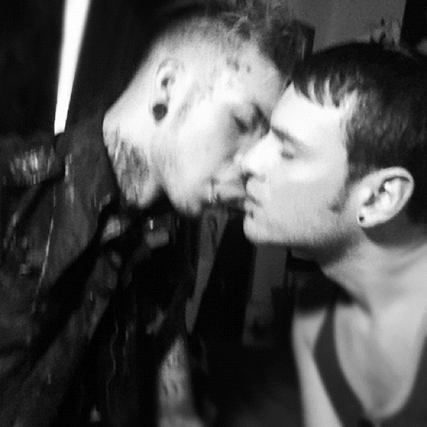 fuckyeahbloodonthedancefloo-blog:  Jayy Von Monroe and I.  