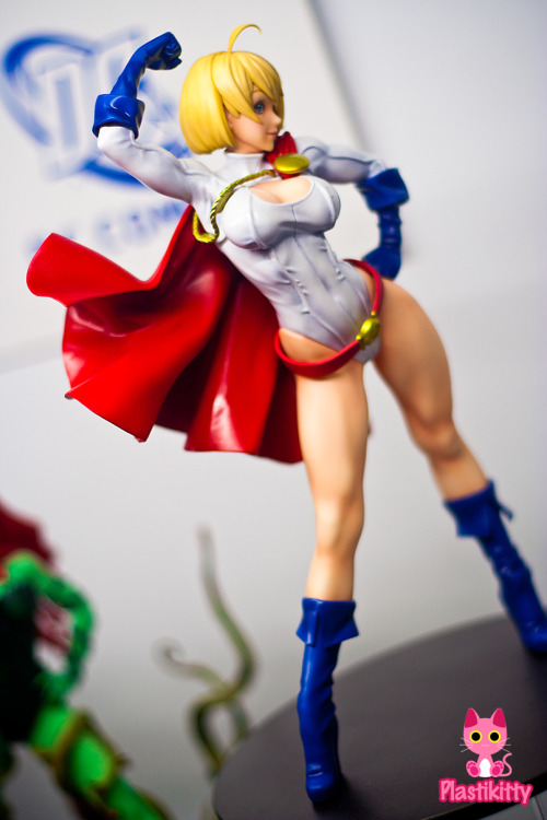 rairaiken424:   Power Girl by Shunya Yamashita for Kotobukiya